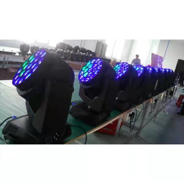 19颗LED蜜蜂眼调焦摇头灯